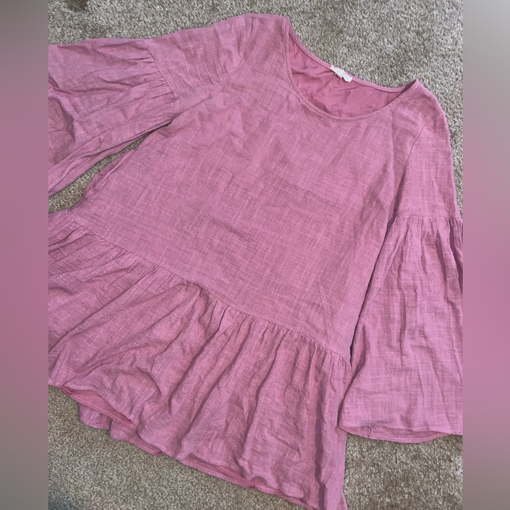 Easel Los Angeles Tunic Top
